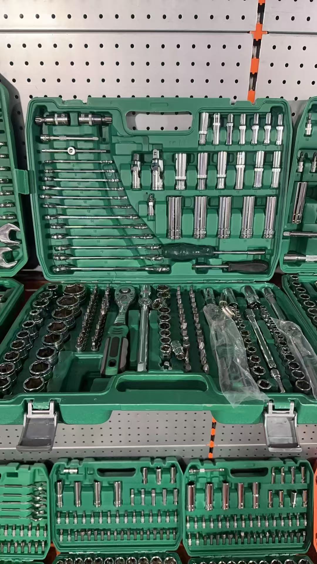 216 Parçalı Kendin Yap Oto Tam - Gardening Tools Set incelemesi ve fiyatı